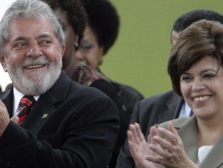 Congresso do PT lan&ccedil;a Dilma candidata e refor&ccedil;a t&aacute;tica eleitoral de ...