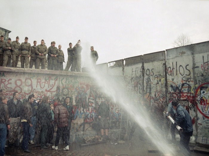11.11.1989/AP