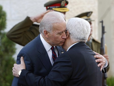 Mohamad Torokman/10.mar.2010/Reuters