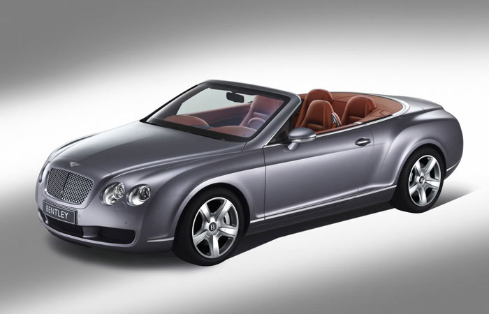 5º) Bentley Continental GTC (conversível), de 552 cavalos – R$ 988,8 mil