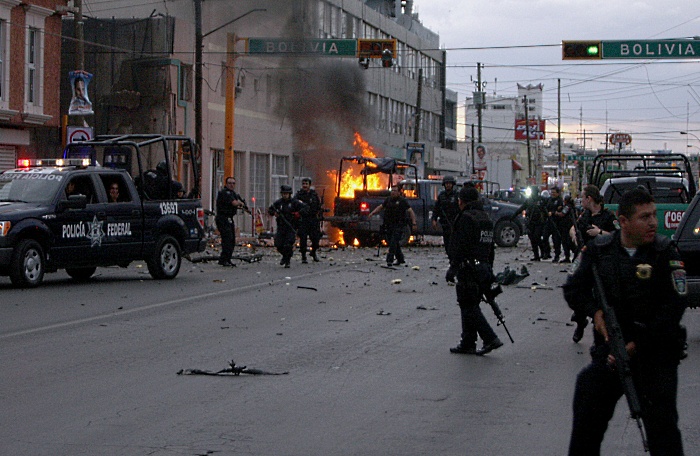 juarez carro bomba