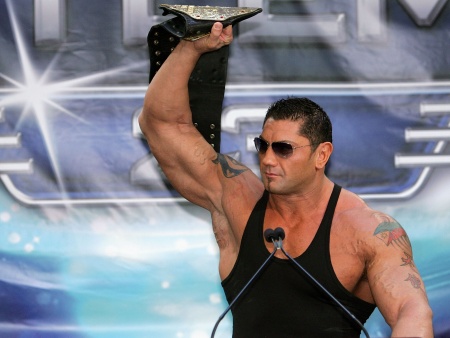 Altura de Dave Bautista