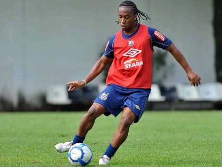 Arouca v&ecirc; Santos fortalecido com chegada dos refor&ccedil;os - Futebol - R7