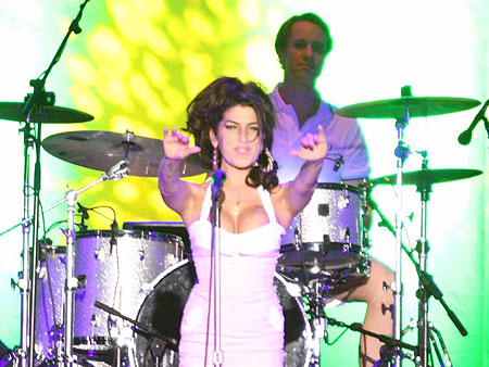 Amy-Winehouse-floripa