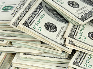 Brasileiros Deixam Grana Recorde No Exterior Em Agosto R 3 5 Dolar Moeda Hg 20170224