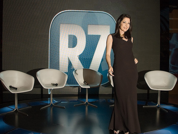 Julia Chequer/R7