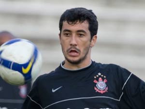 Douglas, ex-Corinthians