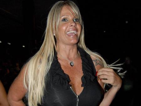 Monique Akın Monique Akın