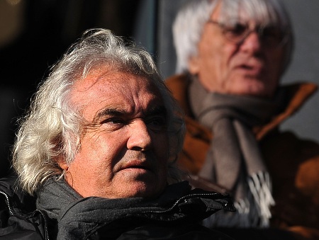 Bernie Ecclestone, chefe da F-1, defende - Esportes - R7.com