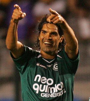 http://i1.r7.com/data/files/2C92/94A4/286C/BB5E/0128/6DEA/2F36/0603/fernandao-goias-338-20100506.jpg