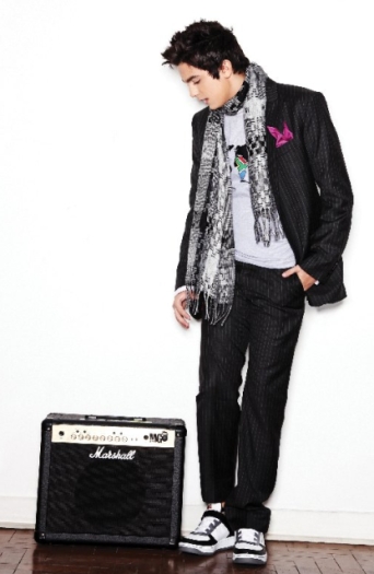 http://i1.r7.com/data/files/2C92/94A4/2922/970F/0129/233B/B243/29EC/luan5.jpg