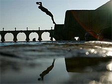 Rússia: calor aumenta nº de afogamentos