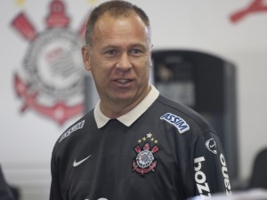 Mano Menezes - tecnico corinthians - tvi