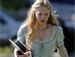 Amanda Seyfried é fotografada no set de Chapeuzinho Vermelho