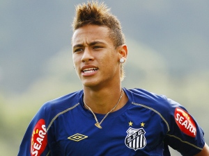 Neymar assina com Real Madrid para janeiro, diz agente