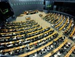 Ligue ou mande e-mail para o seu deputado