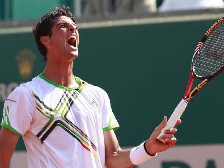 Sem paci&ecirc;ncia, Bellucci &eacute; eliminado por Simon - Esportes - R7.com