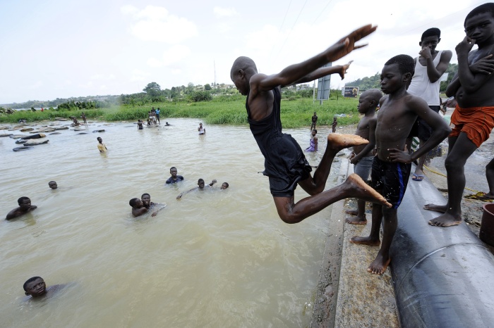 Philippe Desmazes/15.04.2011/AFP