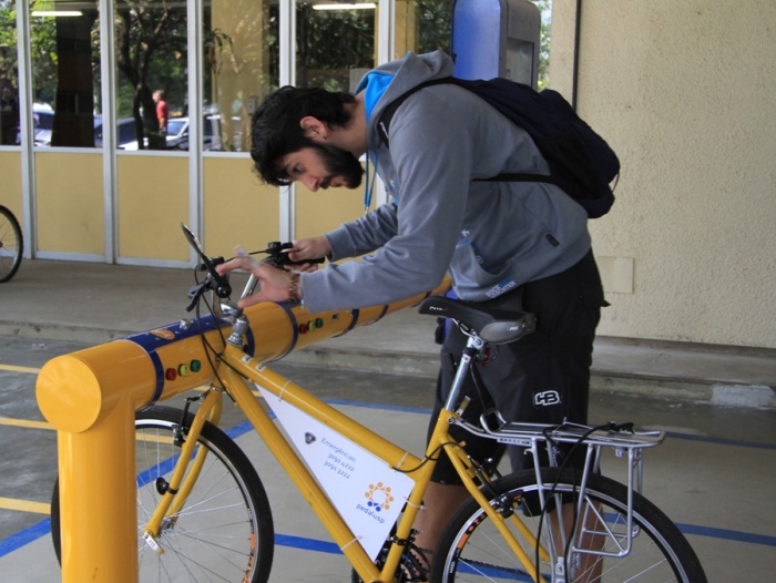 http://i2.r7.com/pedalusp-meio-700x525.jpg