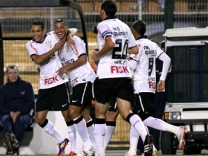 Invencibilidade move duelo entre o líder Corinthians e o Botafogo
