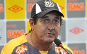 Muricy critica postura da equipe contra Atlético-GO