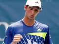 Thomaz Bellucci ainda não brilhou na quadra rápida nesta temporada (Getty Images) http://i2.r7.com/bellucci-comemora-120x90.jpg