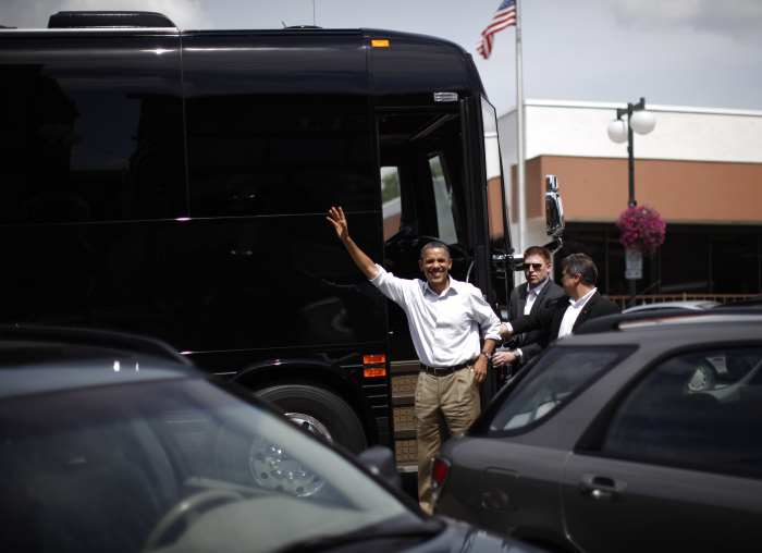 O presidente americano, Barack Obama, conclui nesta quarta-feira (17) sua estratégica viagem de ônibus de três dias pelos Estados rurais de Minnesota, Iowa...
