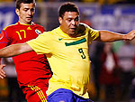 Jornal inglês lista os dez jogadores de futebol <br>mais gordos da história. Veja o ranking