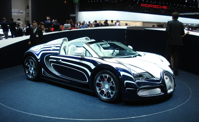 Bugatti Veyron Grand Sport L'Or Blanc, com acabamento em porcelana