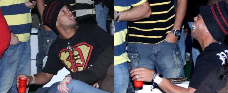 Suspenso no Flamengo, Ronaldinho é flagrado bebendo na noite carioca