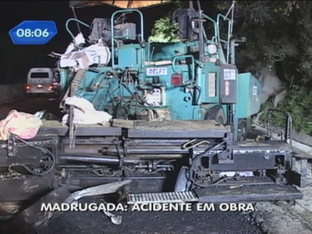 Caminh&atilde;o invade obra e atropela trabalhadores na Fern&atilde;o Dias ...