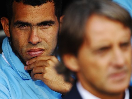 http://i2.r7.com/tevez-city-mancini-450.jpg