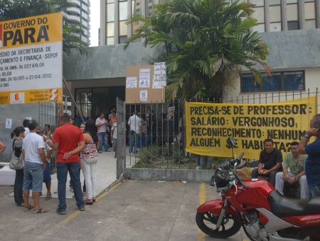 http://i2.r7.com/greve-professores-pa-hg-20111121.jpg