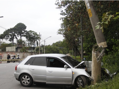 carro trânsito