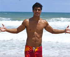 Veja cliques de Micael Borges, o Pedro, num dia de relax na praia
