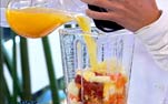 Sucos naturais ajudam <br>a refrescar no verão
