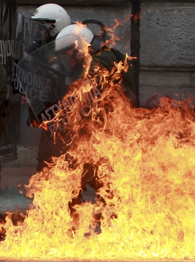 John Kolesidis/10.02.12/Reuters