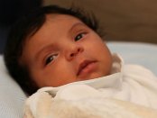 Que linda! Beyoncé divulga imagens da filhota