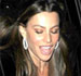 De saia bem curtinha, Sofia Vergara passeia por Nova York