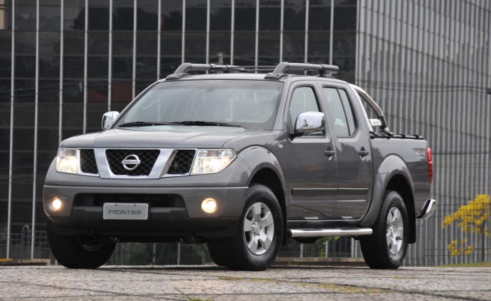 Nissan Frontier G