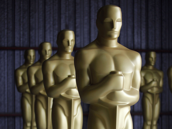 http://i2.r7.com/oscar-estatuas-700-525.jpg