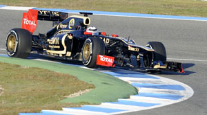 Kimi Raikkonen faz o melhor tempo da semana com a Lotus
