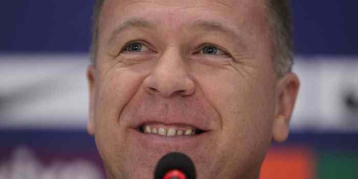 Mano infla números de série para apontar Corinthians em 