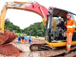 Governador de SP inicia obras de duplicação da Tamoios (SP-99)