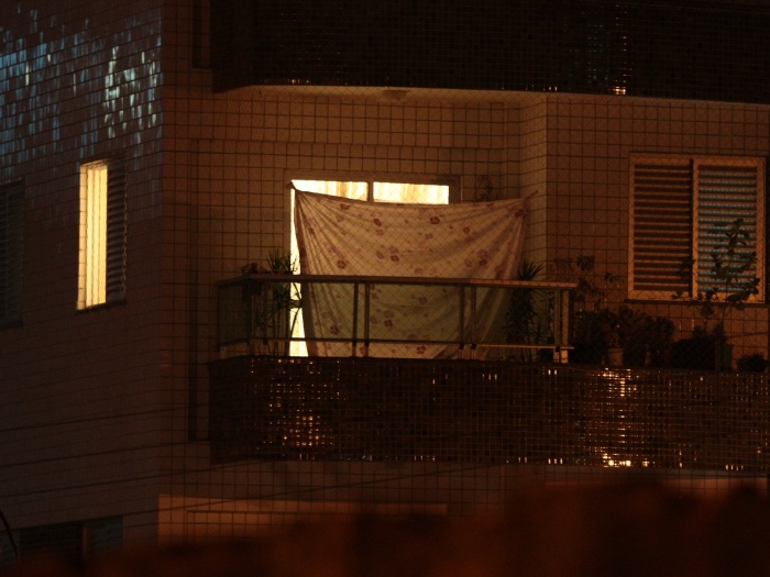 Fam&iacute;lia &eacute; mantida ref&eacute;m em apartamento de Belo Horizonte ...