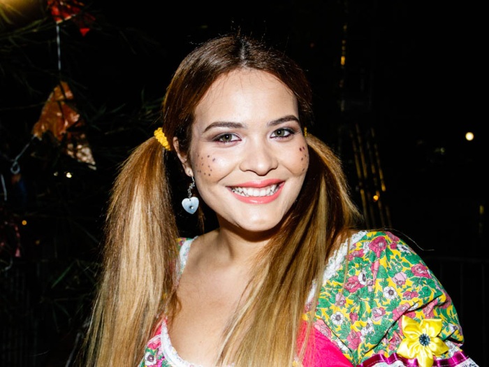 Geisy Arruda vira caipira sexy em festa junina - Famosos e TV - R7