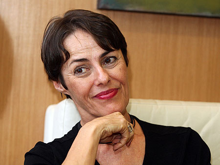 ana de hollanda - 450 x 338
