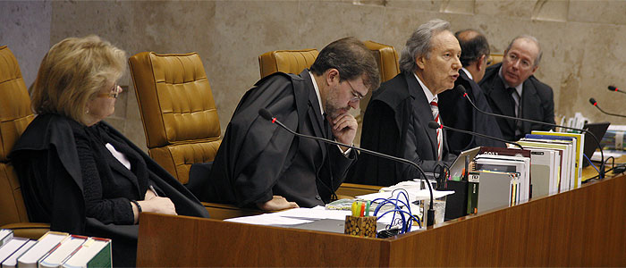 Apesar das condenações, culpados podem ir para a rua por causa da falta de vagas em colônias penais (Gervásio Baptista/12.09.2012/STF) ministros STF - 700 x 300