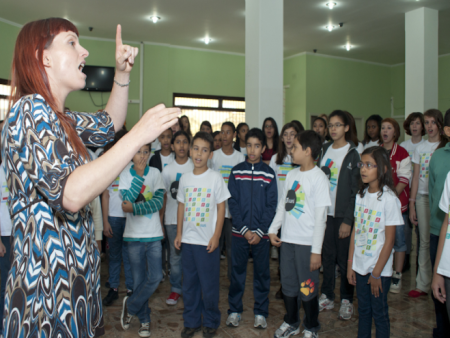 Alunos de coral ir&atilde;o receber a visita de m&uacute;sicos brit&acirc;nicos ...
