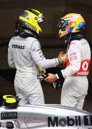 Ida de Hamilton para a Mercedes j&aacute; provoca ci&uacute;mes em Rosberg ...